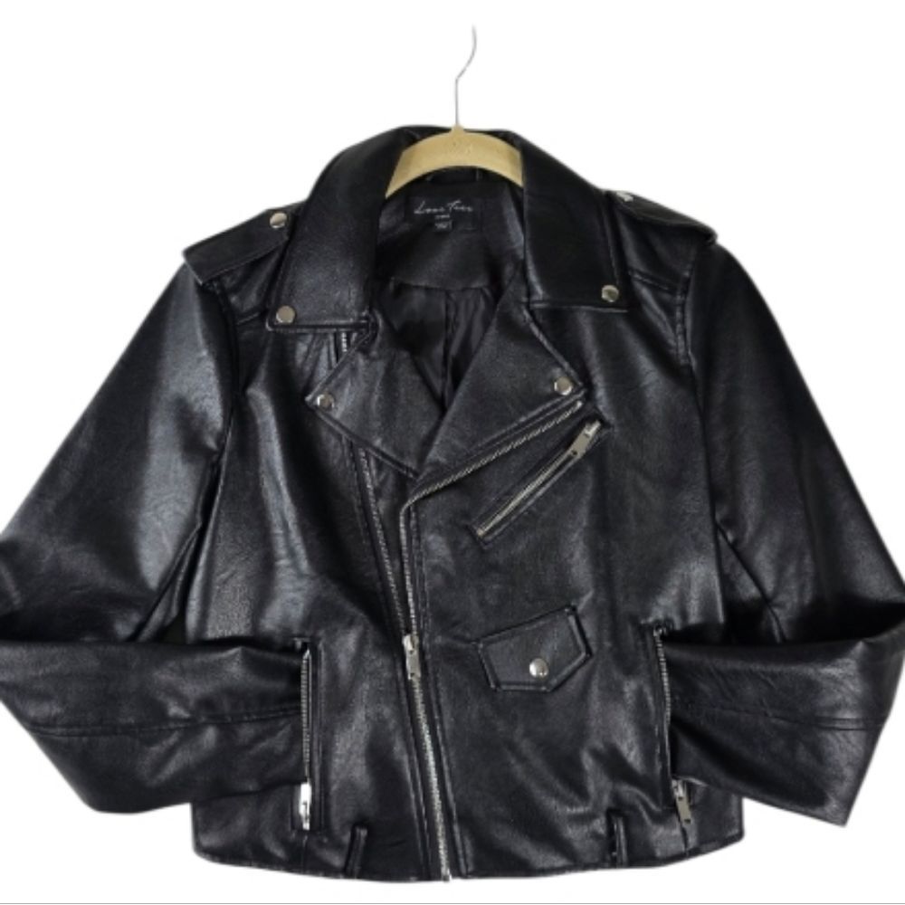 Love Tree Black Cropped Moto Jacket Size Small